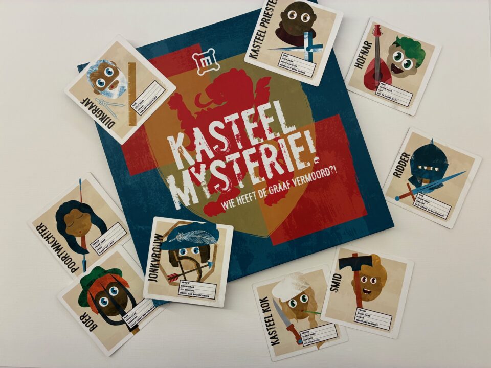 Educatief boekje met de titel Kasteelmysterie met spelkaartjes erbij.